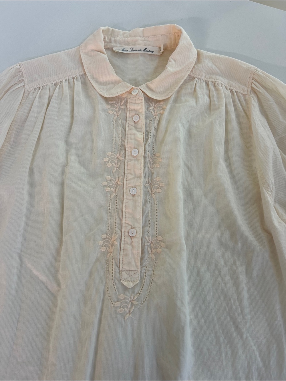 Marie Louise de Monterey long sleeve collared embroidered blouse delicate 12